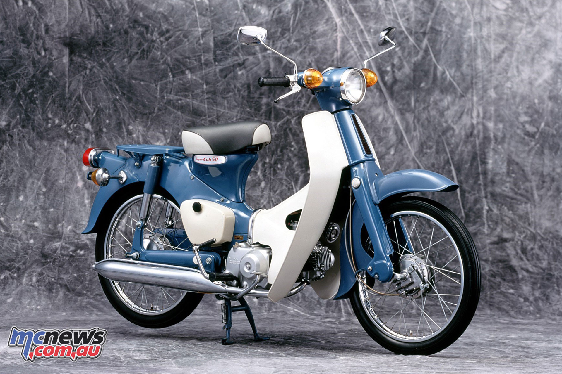 Honda Super Cub 110 Commemorative Edition Concept Motorcycle News Sport And Reviews