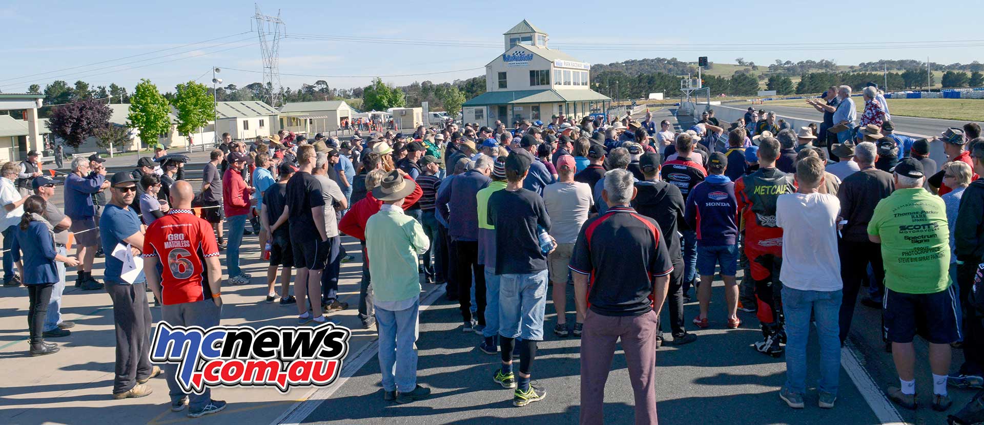 Rider's Briefing at Wakefield Park