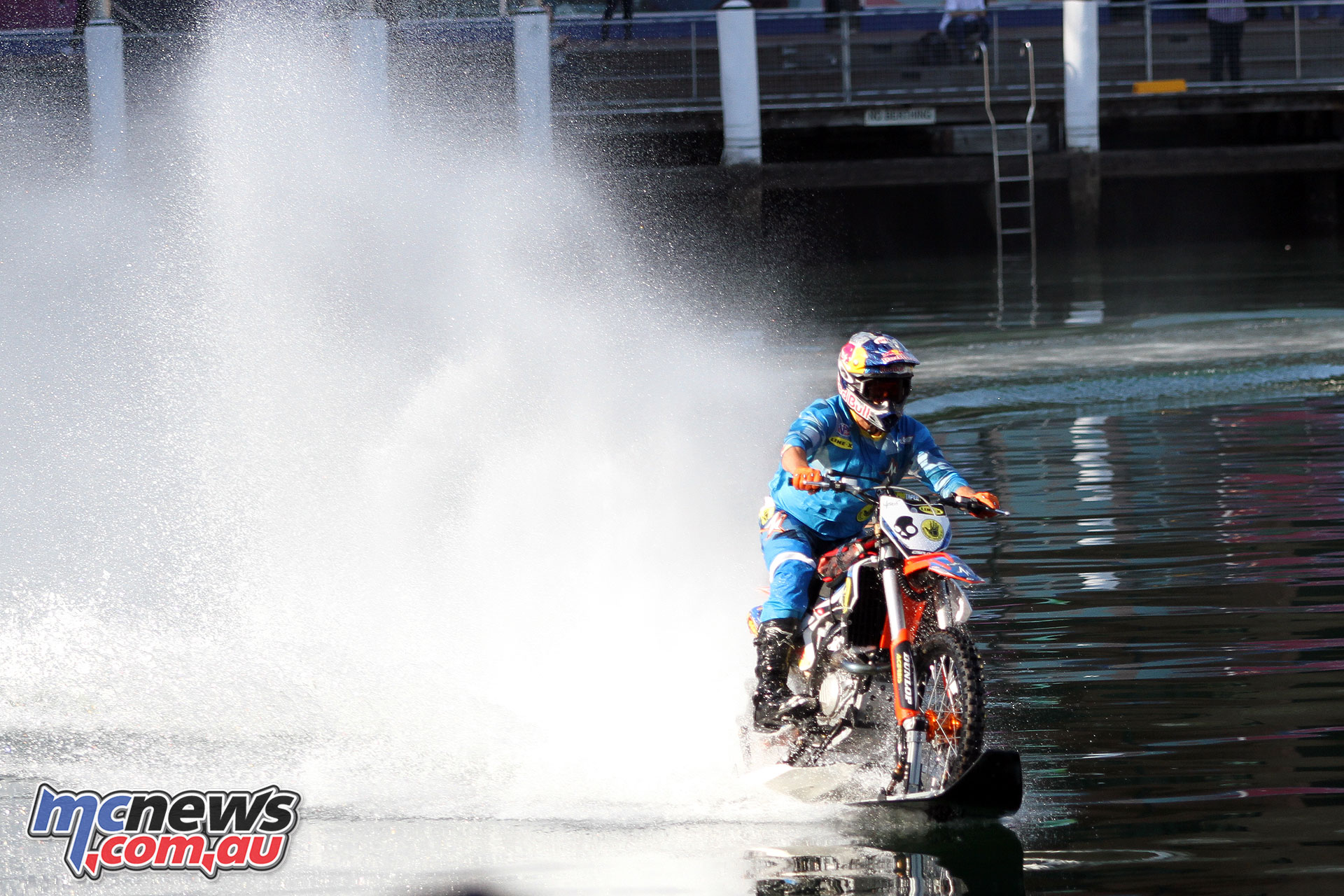 Sydney-Motorcycle-Show-2017-Robbie-Maddison-WaterBike4 Robbie Maddison on his KTM waterbike - Darling Harbour