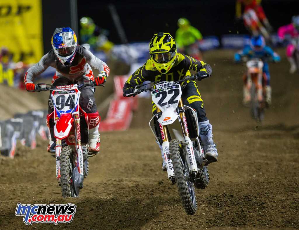 Ken Roczen battling with Chad Reed at A2