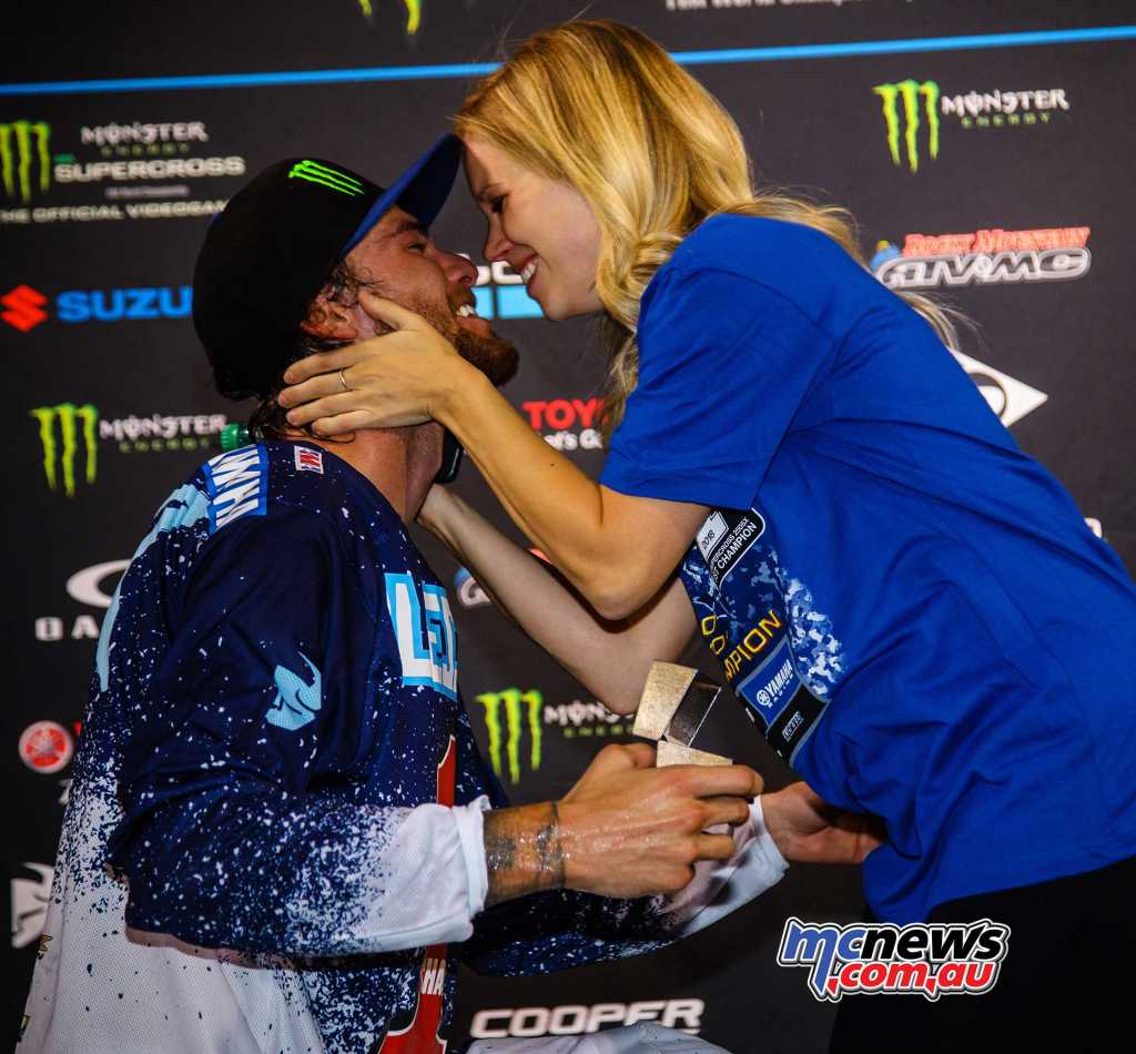 Plessinger proposed to his girlfriend on the podium