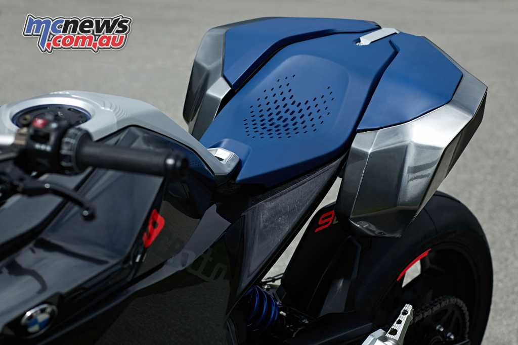 Top view of the integrated luggage which also expands the pillion seat