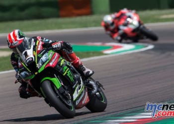 Jonathan Rea claims the Imola Race 2 victory and equals Fogarty's win record