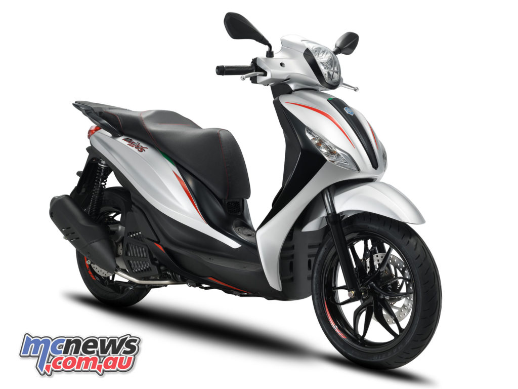 Piaggio Medley S Silver Piaggio Medley S Silver