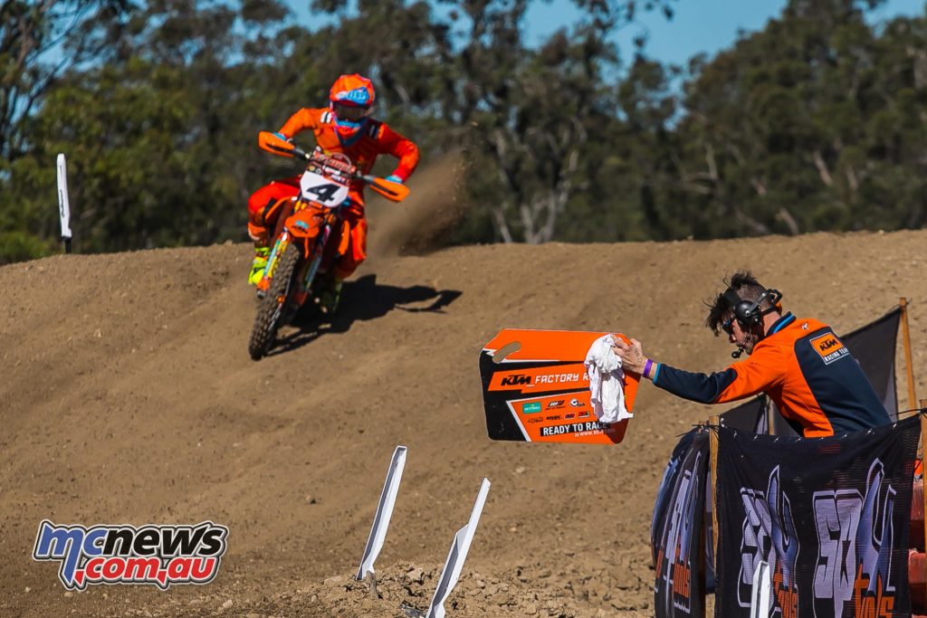 mx nationals ranch mx saturday practice mx clout pitboard ktm ImageByScottya