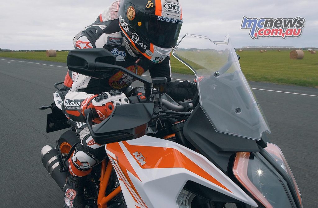 KTM Super Duke GT IOM