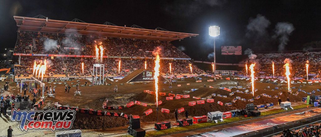 AUS X Open International Supercross FIM Oceania Championship SX Atmosphere