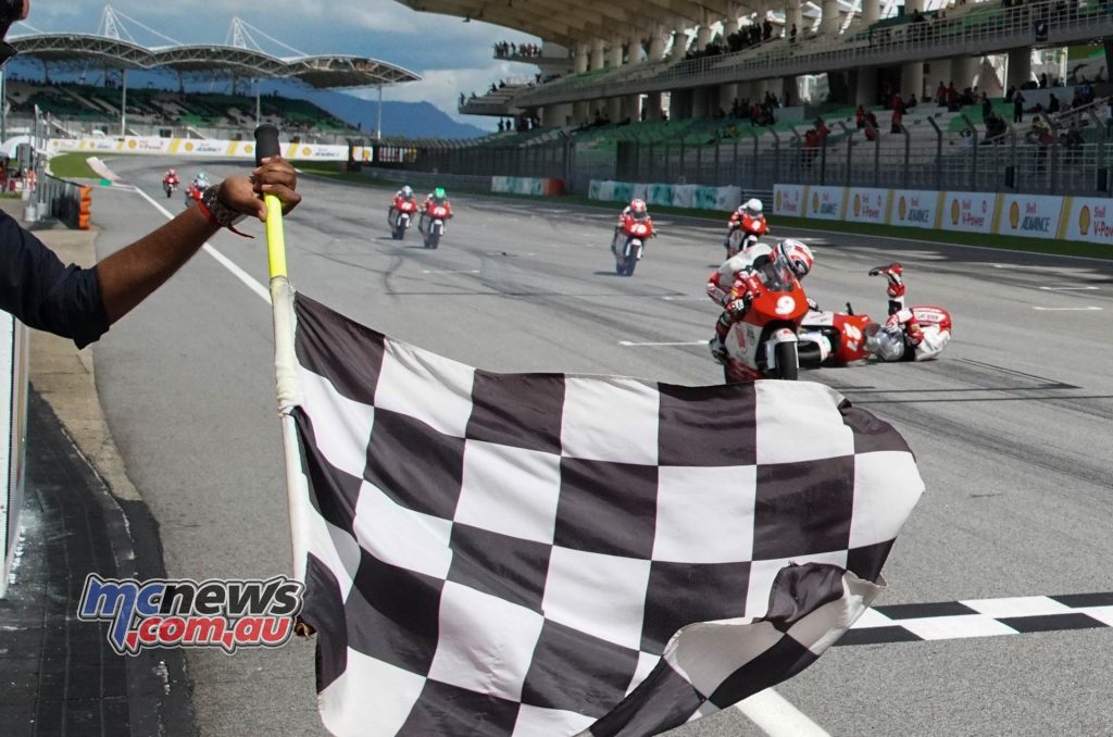 Asia Talent Cup Crash Line