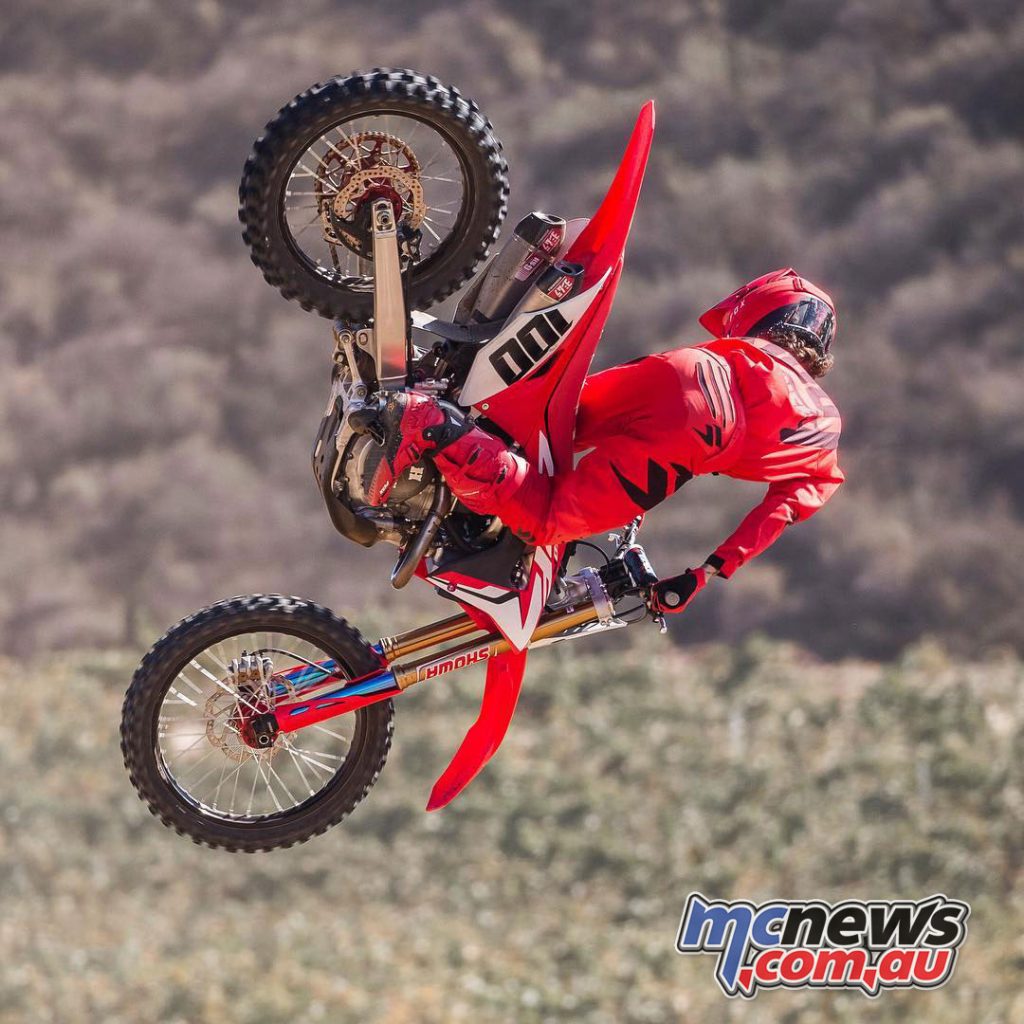 Josh Hansen Josh Hansen