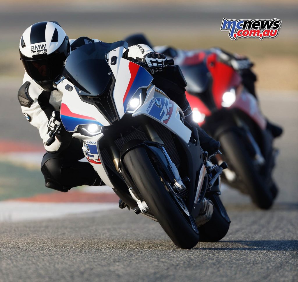 BMW S RR Action BMW S RR Action