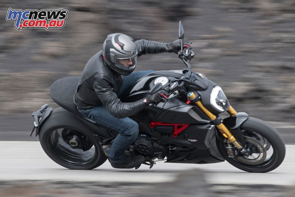 Ducati Diavel S