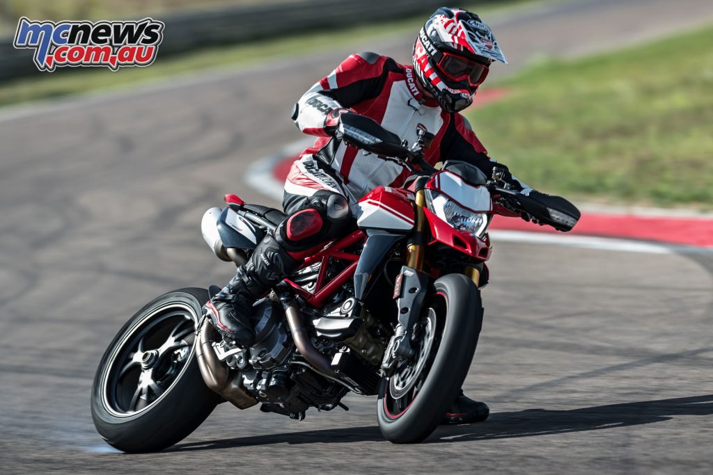 Ducati Hypermotard SP Action UC High