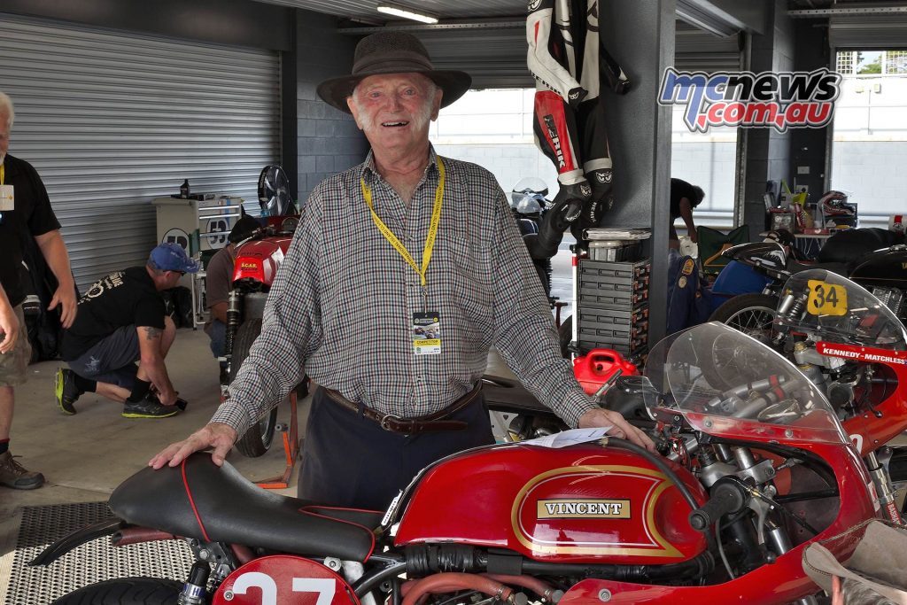 IIC Phillip Island Rob Mott Garage with Vincent Ken Lucas