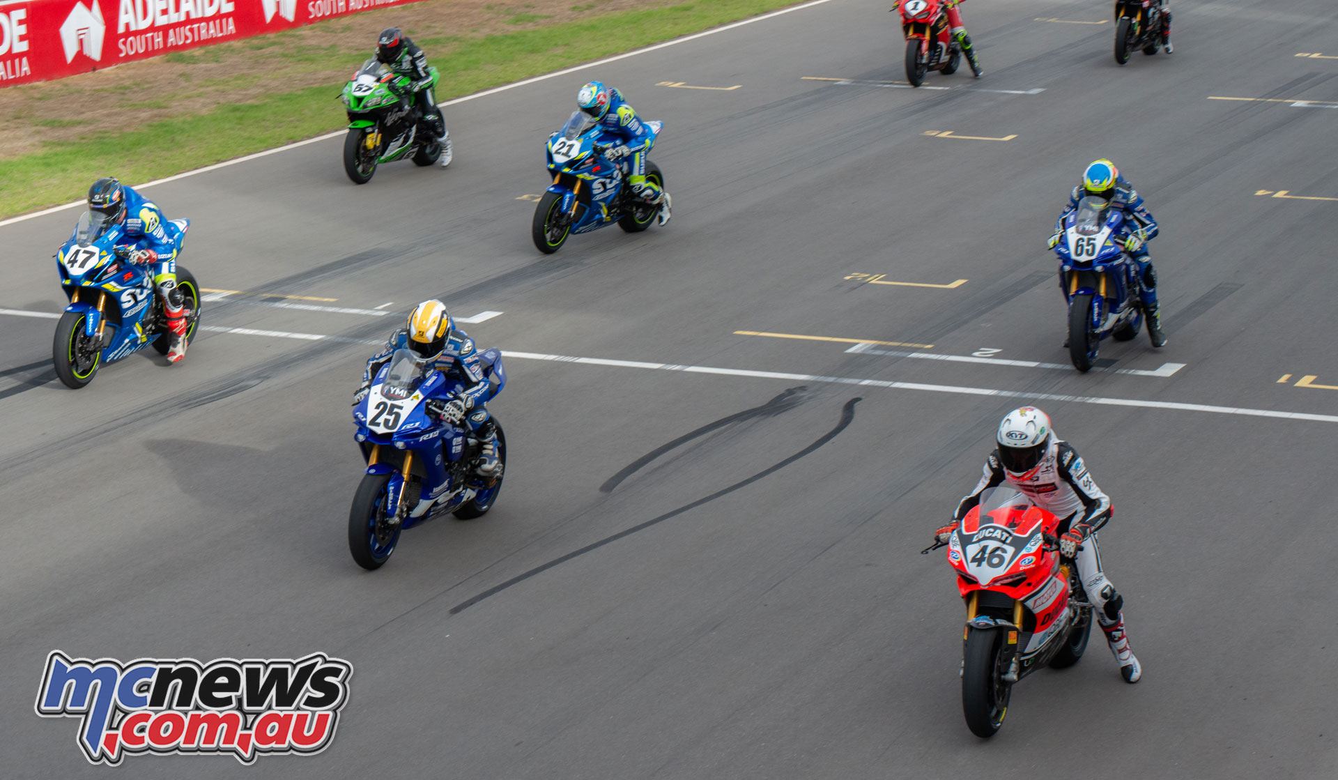 ASBK Rnd The Bend RbMotoLens SBK R Start