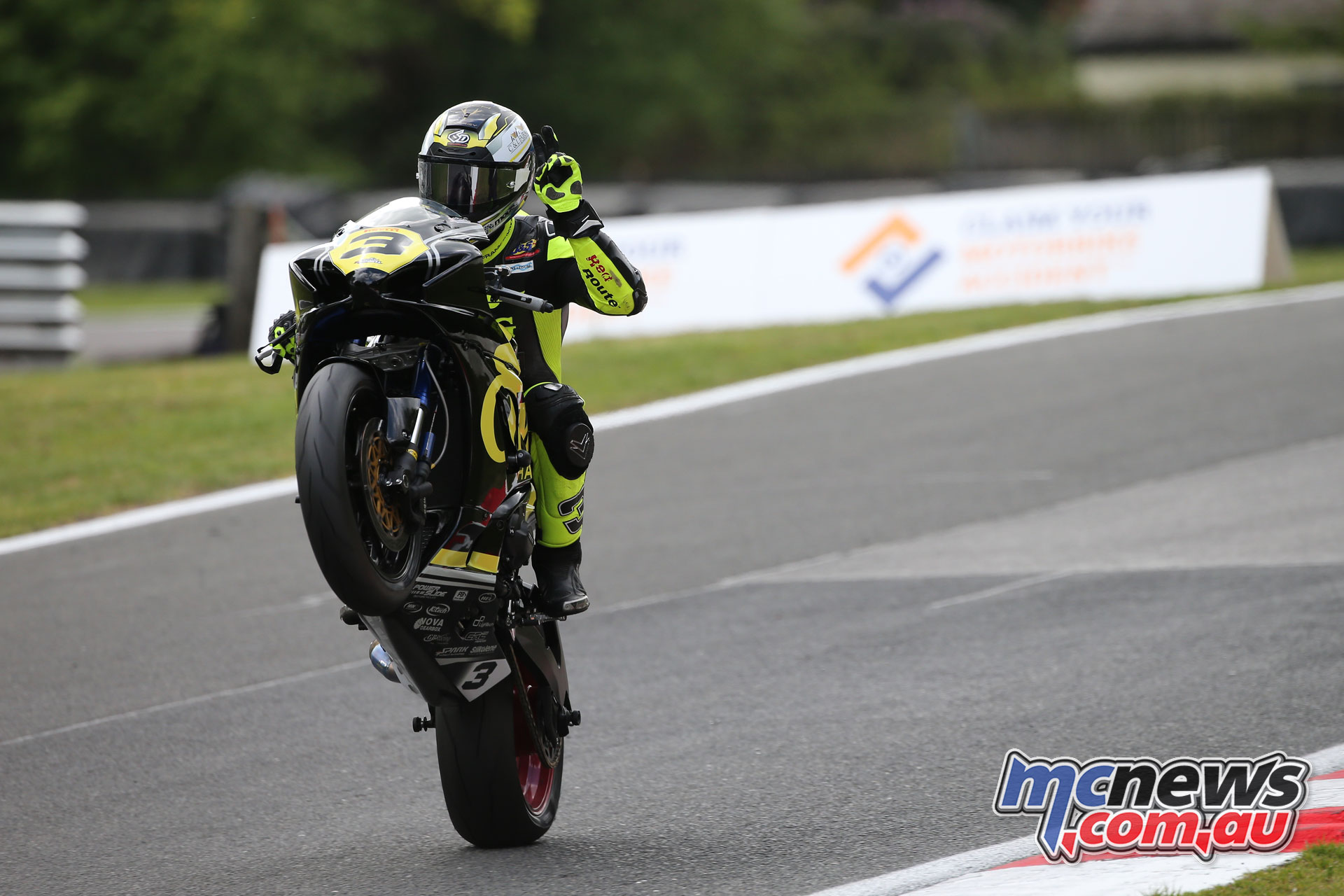 BSB Rnd Oulton Park FP Billy McConnell AROA