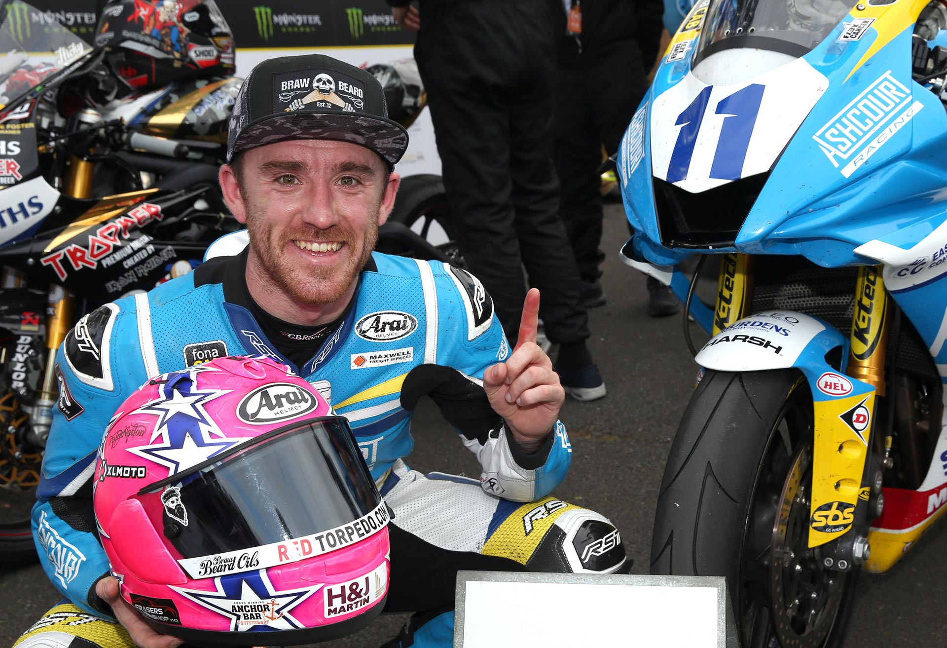 IOMTT Supersport R Lee Johnston ParcFerme IOMTT Supersport R Lee Johnston ParcFerme