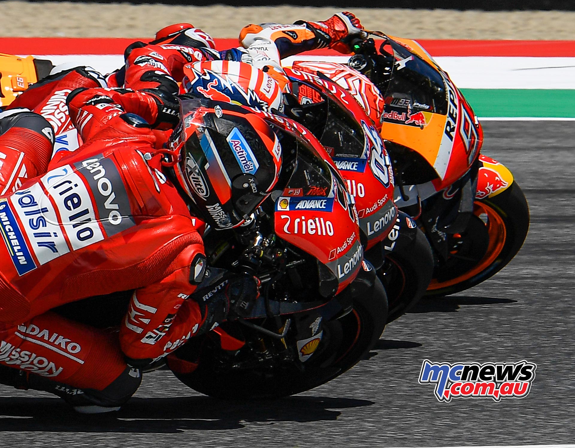 MotoGP Rnd Mugello Race Petrucci Dovizioso Marquez Close
