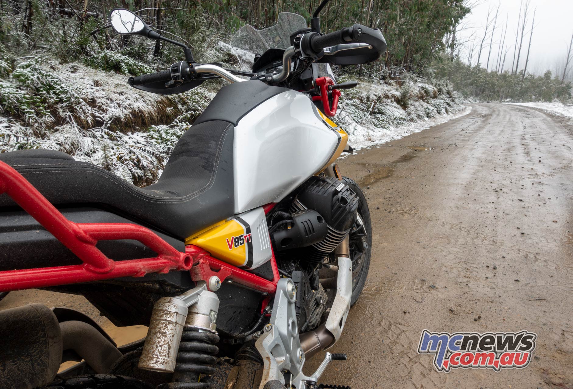 Moto Guzzi VTT Launch Snow RHR