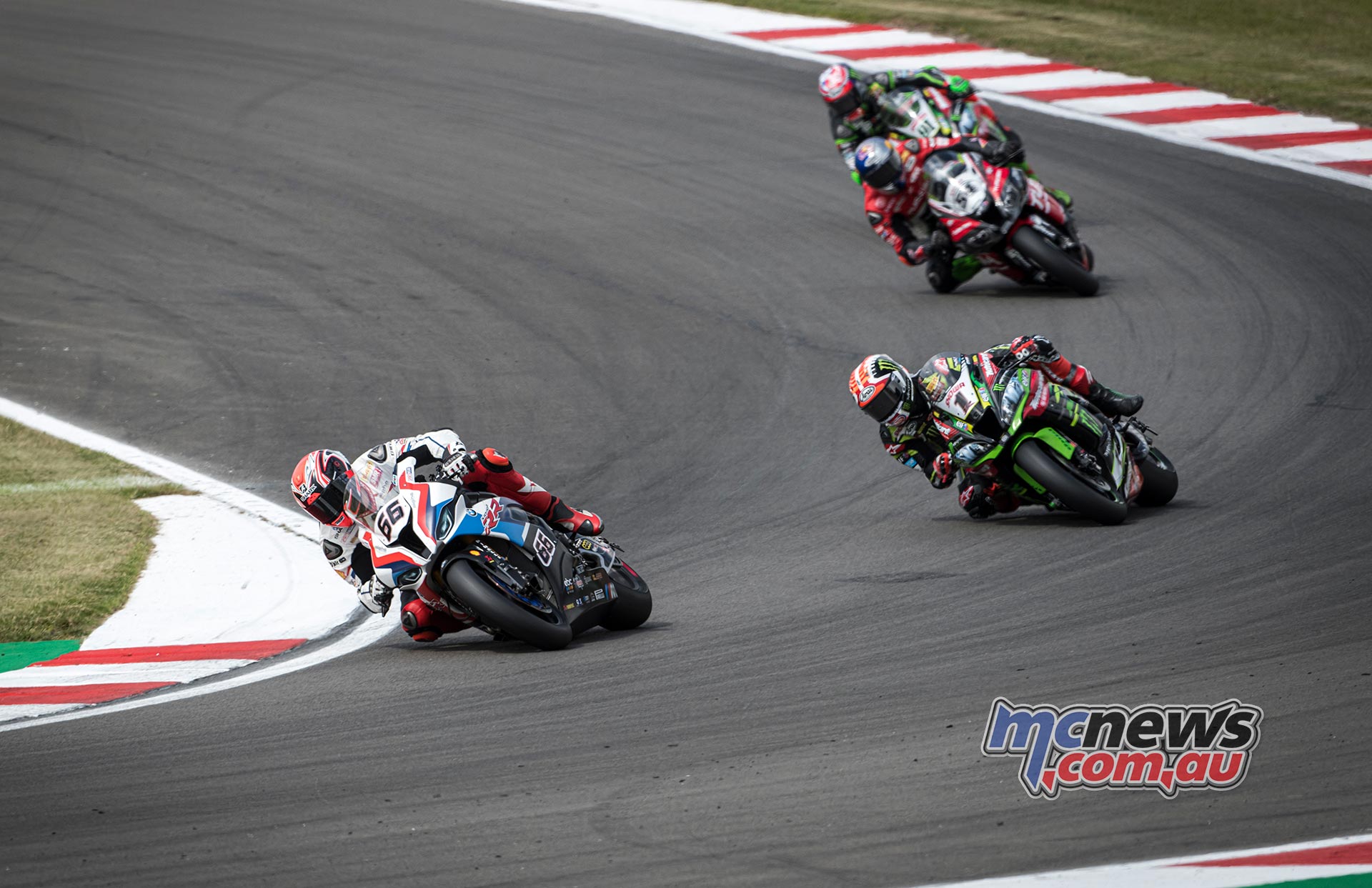 WSBK Rnd Donington Sun Sykes Rea Razgatlioglu WSBK Rnd Donington Sun Sykes Rea Razgatlioglu