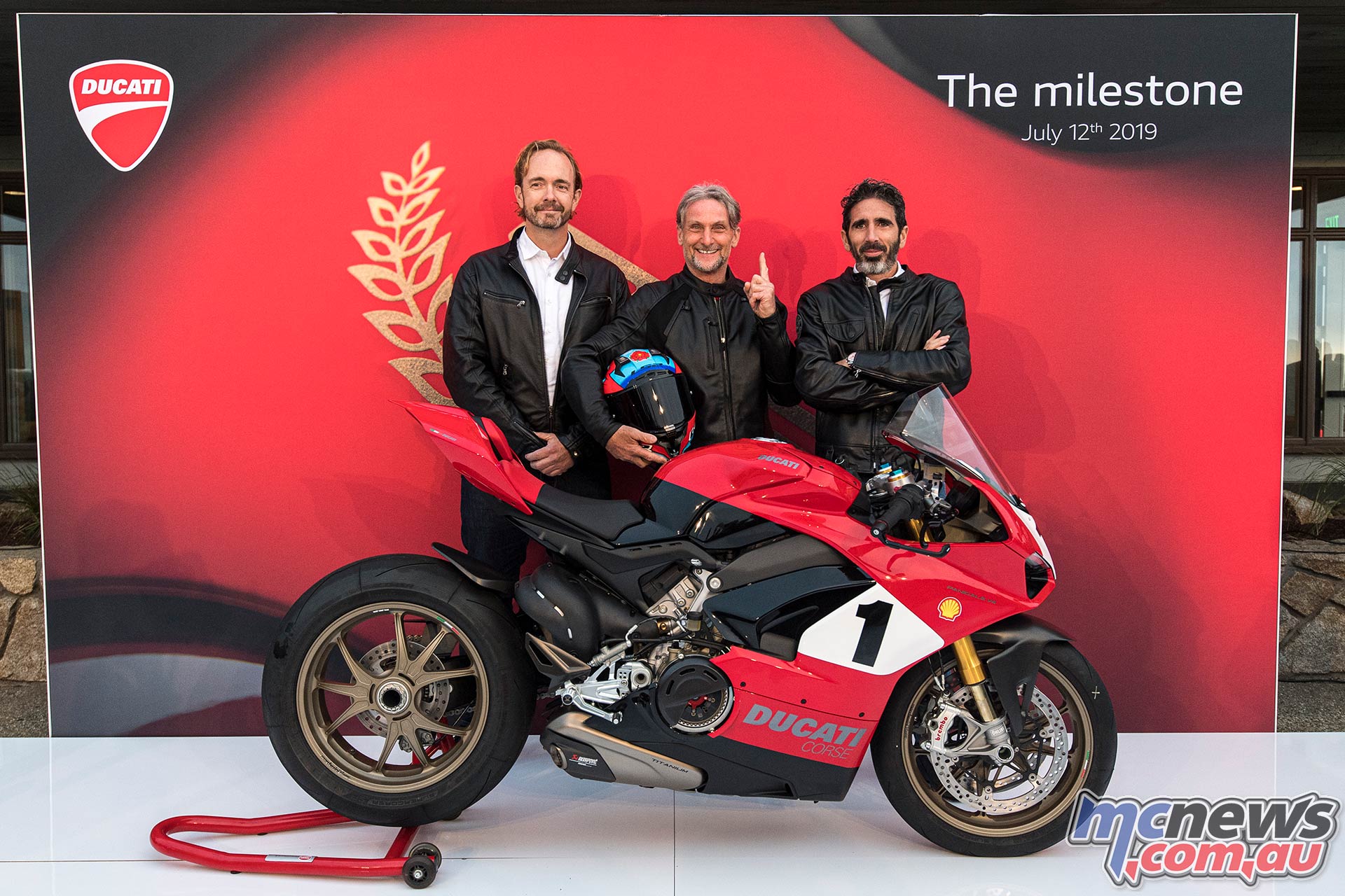 Ducati Panigale V th Anniversary Jason Chinnock Carl Fogarty and Francesco Milicia