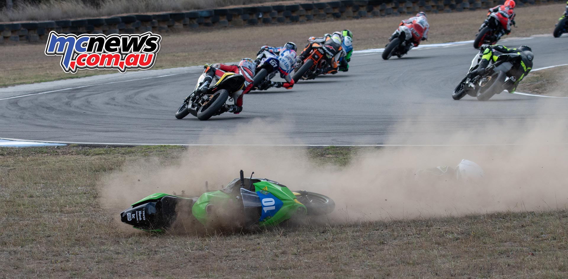 ASBK Rnd Morgan Park RbMotoLens SS R Callum O’BRIEN Crash ASBK Rnd Morgan Park RbMotoLens SS R Callum O’BRIEN Crash