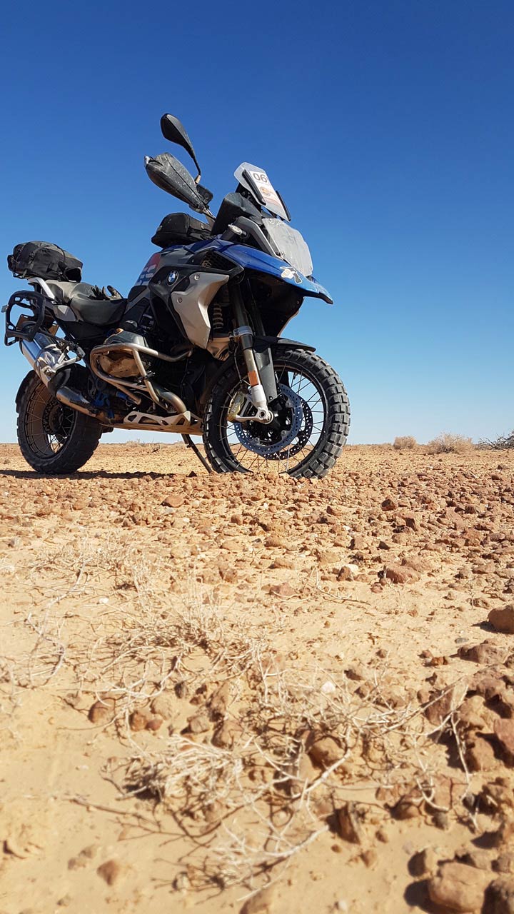 BMW GS Safari Enduro Shaun Terblanche Day next to Oodnadatta Track BMW GS Safari Enduro Shaun Terblanche Day next to Oodnadatta Track