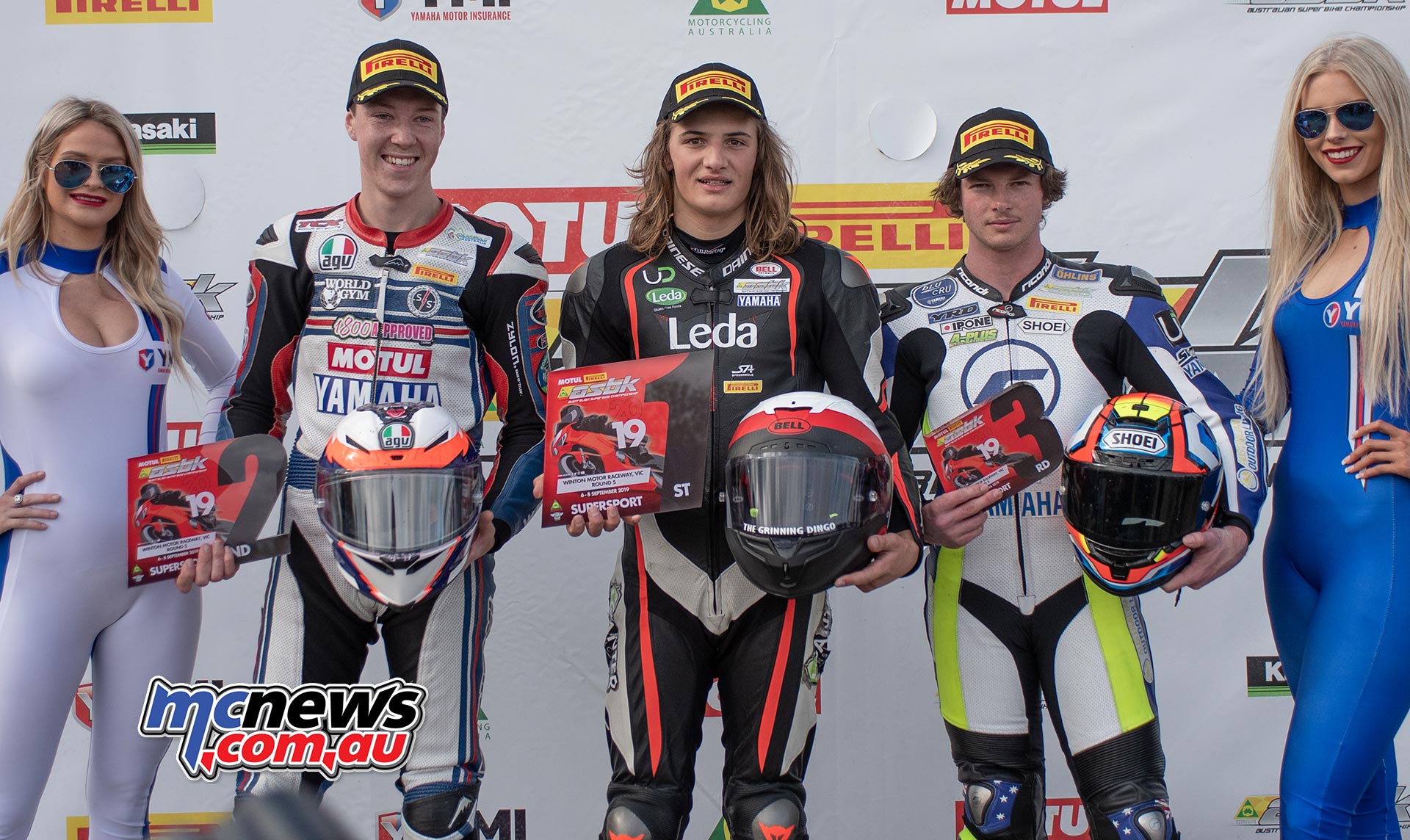 ASBK Rnd Winton RbMotoLens SS R Parc Ferme Round Winners om Toparis Ty LYNCH Broc Pearson ASBK Rnd Winton RbMotoLens SS R Parc Ferme Round Winners om Toparis Ty LYNCH Broc Pearson
