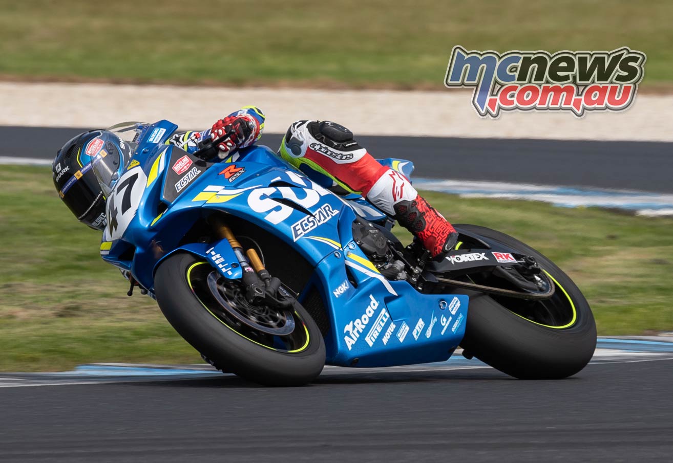 ASBK Rnd PI RbMotoLens SBK FP Wayne Maxwell ASBK Rnd PI RbMotoLens SBK FP Wayne Maxwell