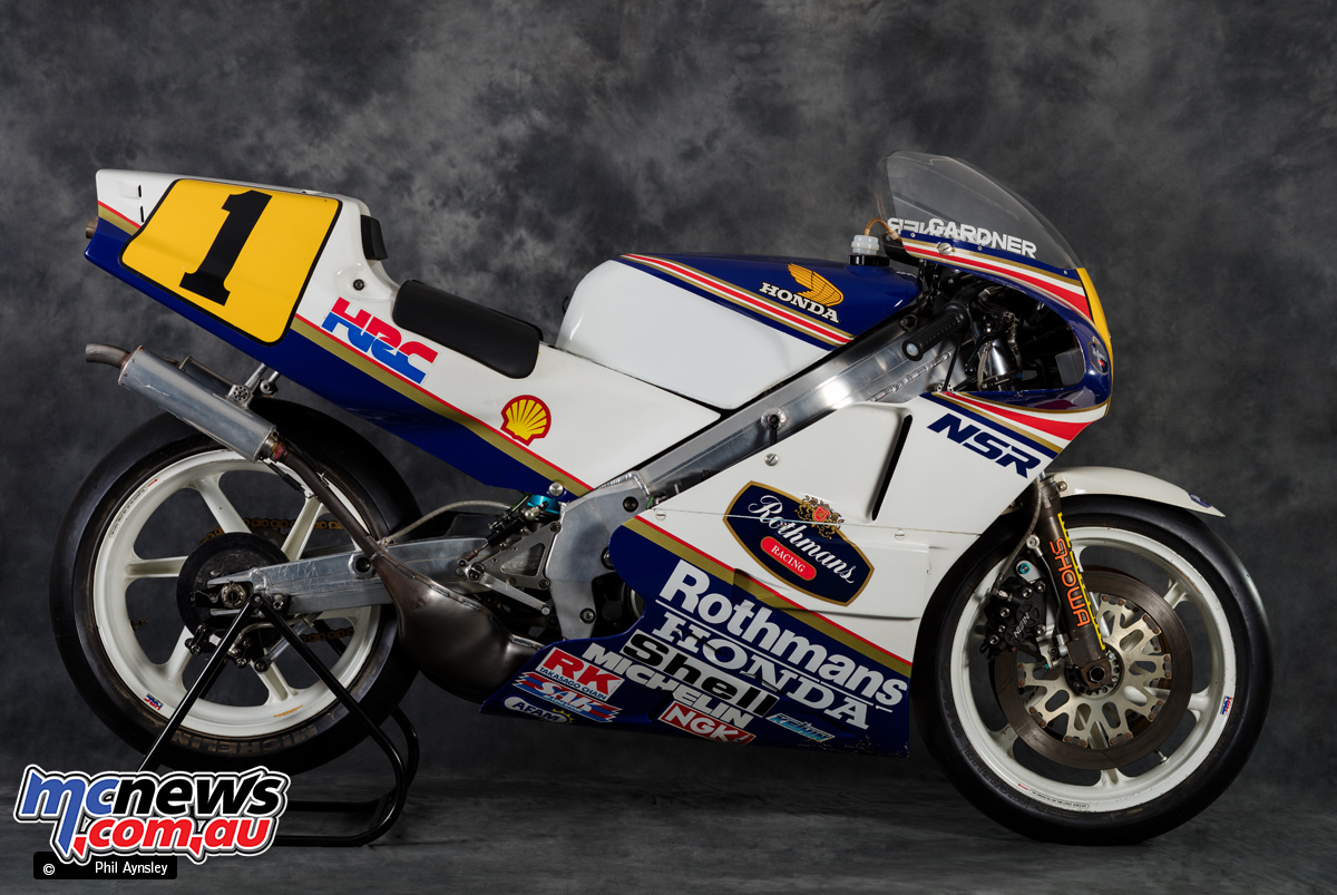 HONDA NSR500 ロスマンズ ガードナー 1987公式ライセンス1/12 Honda NSR500 - Wayne Gardner - 1987 GP500 World Champion