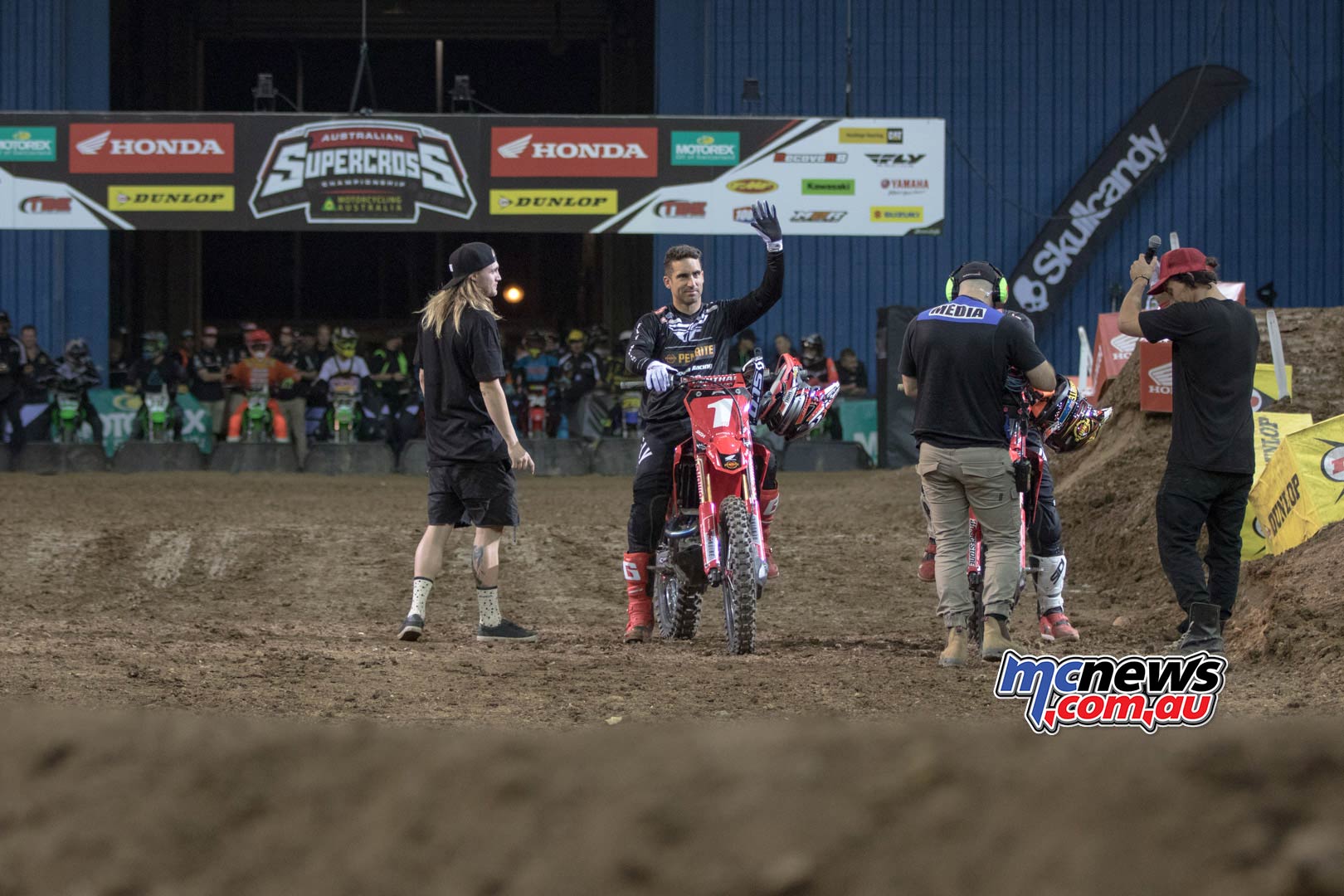 Australian Supercross Rnd Brisbane BraytonCrowd Australian Supercross Rnd Brisbane BraytonCrowd