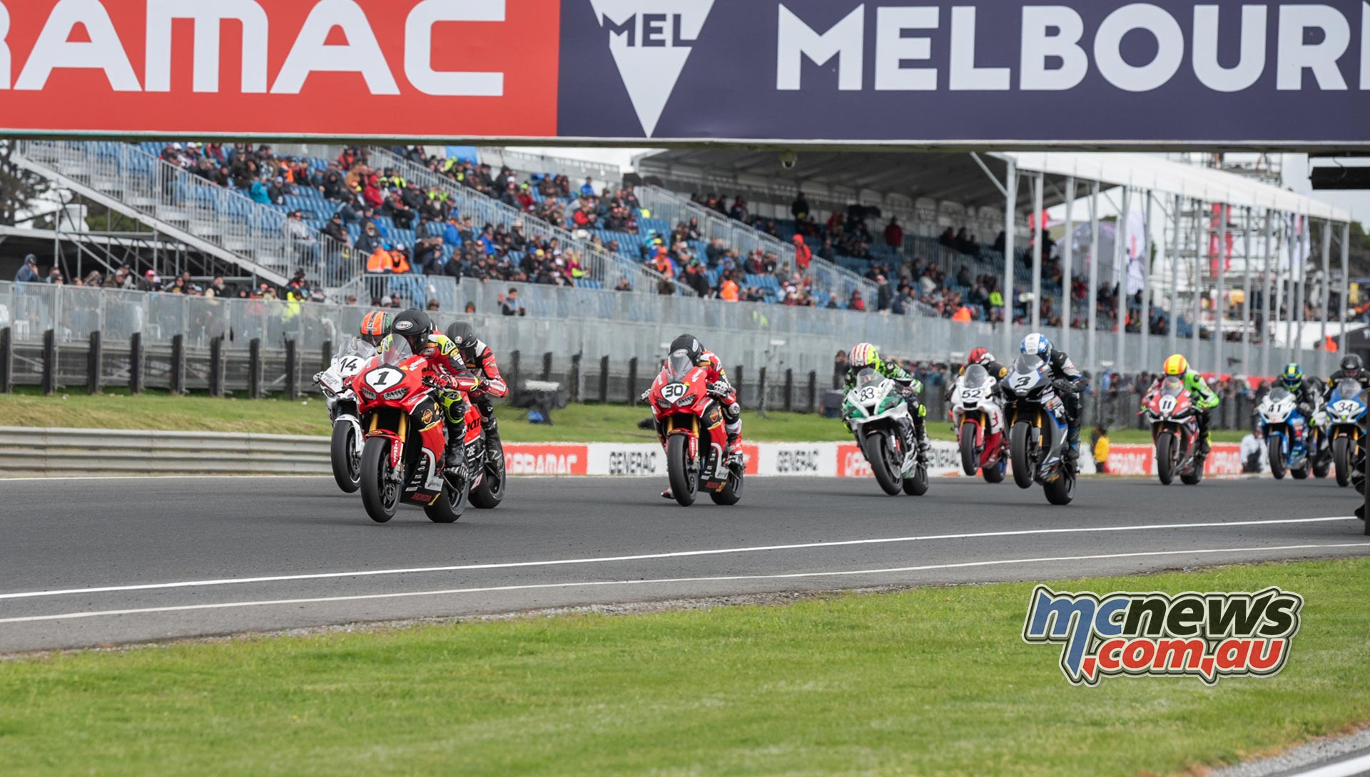 MotoGP Australia Phillip Island RbMotoLens ASBK Race Start Herfoss Leads MotoGP Australia Phillip Island RbMotoLens ASBK Race Start Herfoss Leads