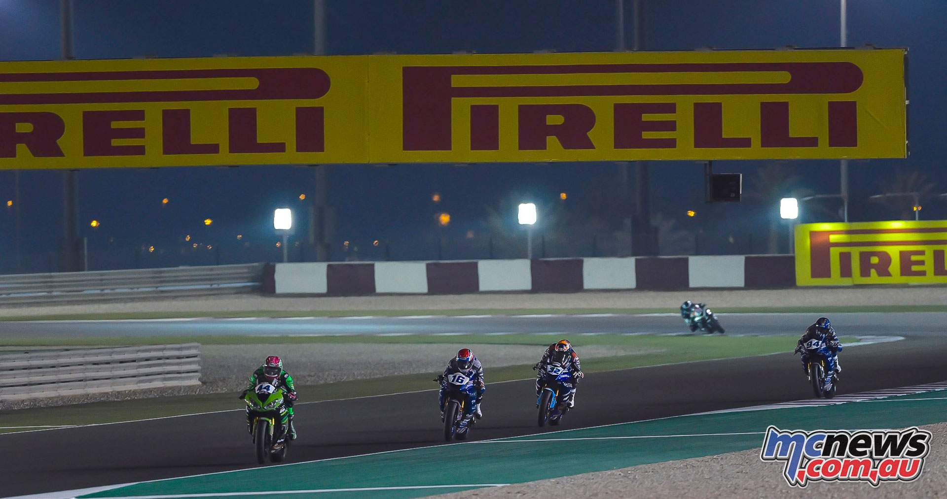WSBK Rnd Qatar Sat WorldSSP race start WSBK Rnd Qatar Sat WorldSSP race start