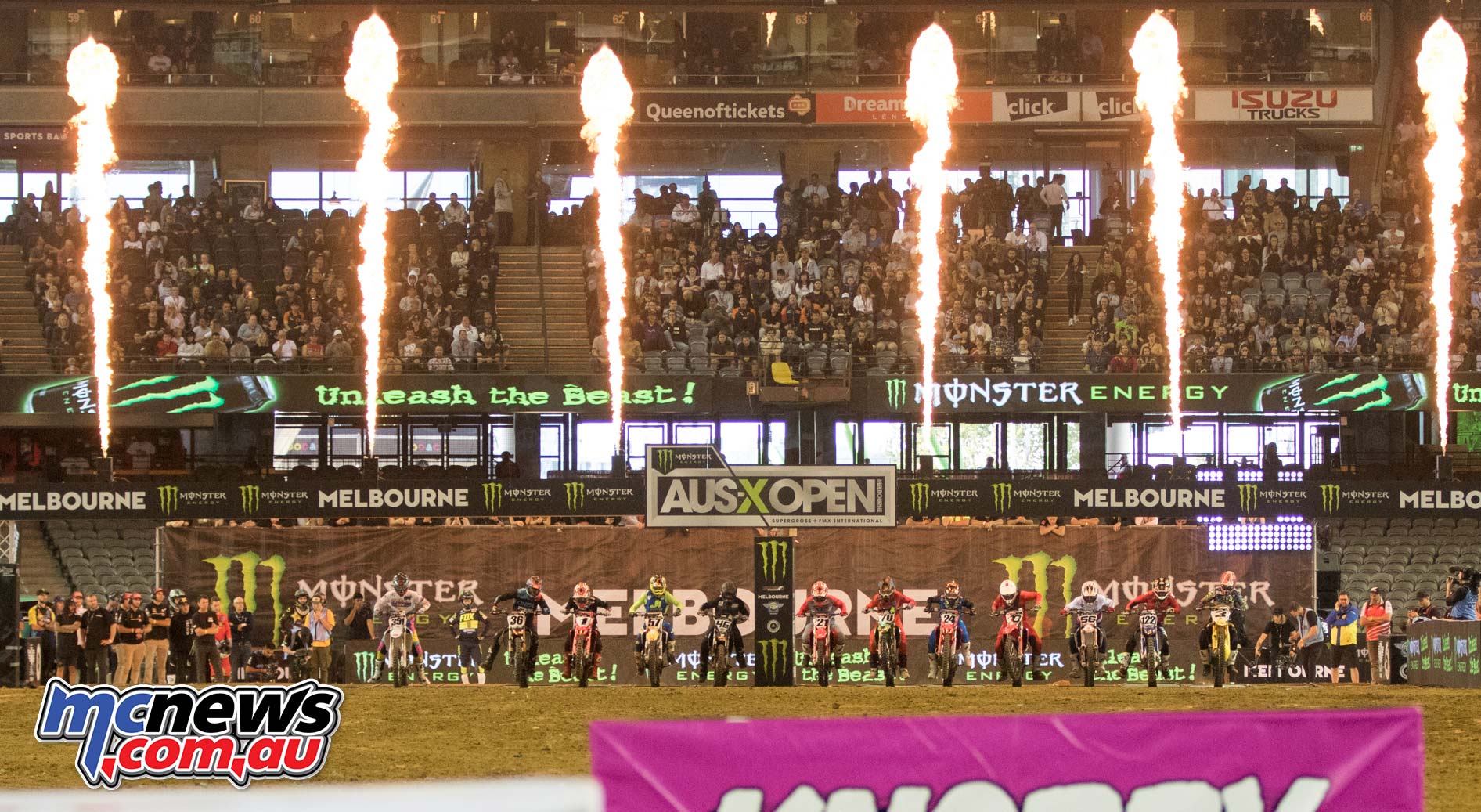 Australian SX Rnd Melbourne SXFinalStartfront Australian SX Rnd Melbourne SXFinalStartfront