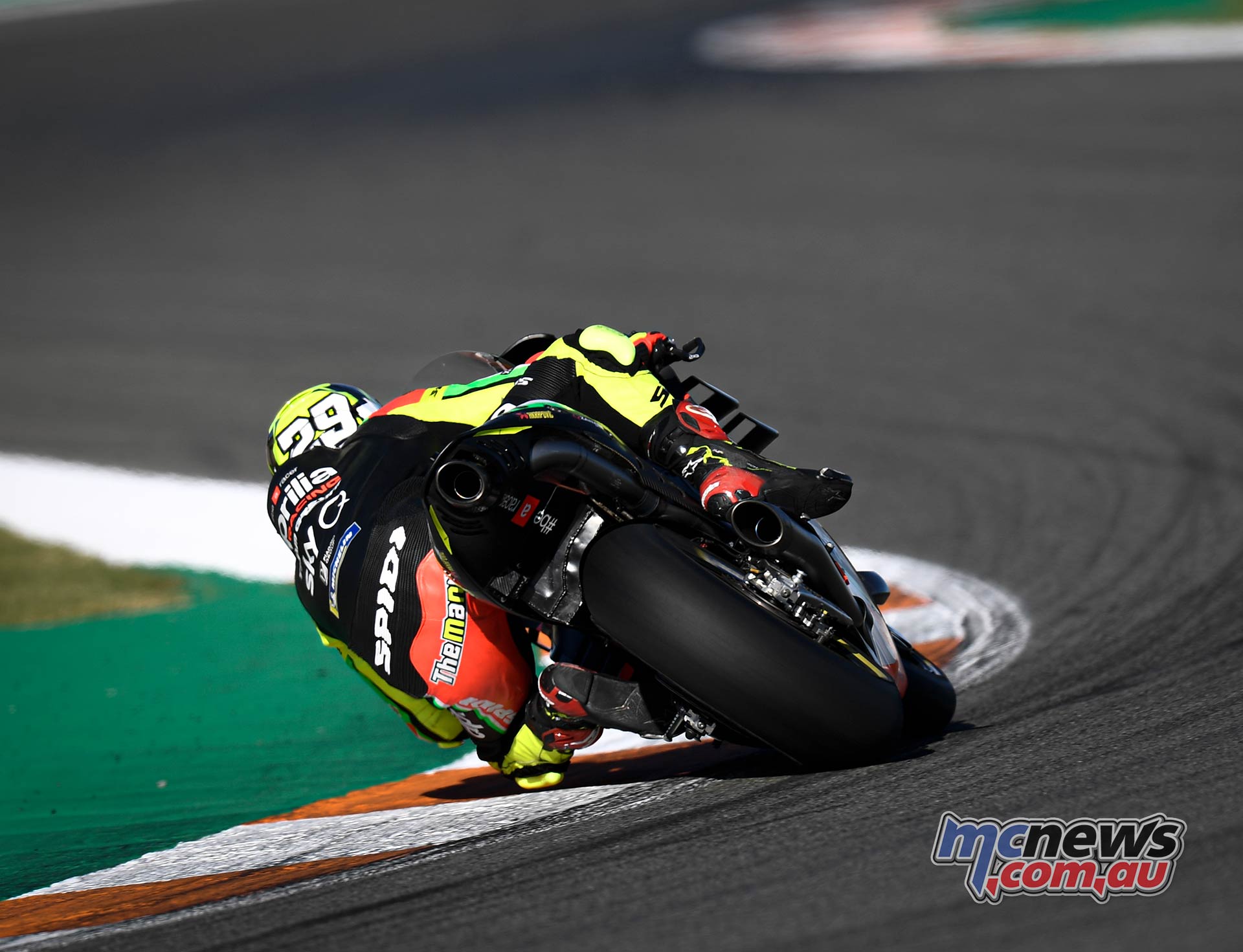 MotoGP Testing Valencia Day Iannone MotoGP Testing Valencia Day Iannone