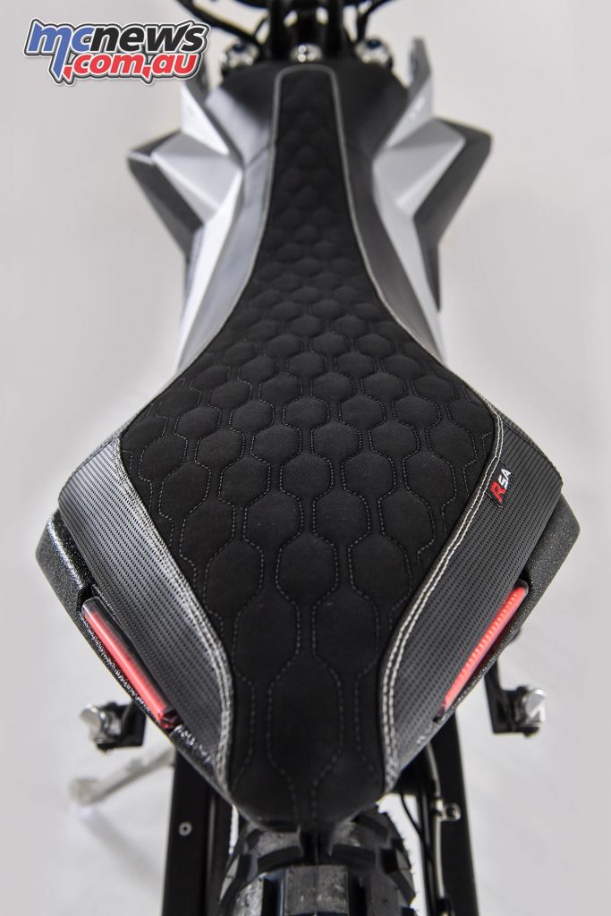 E Racer RUGGED saddle E Racer RUGGED saddle