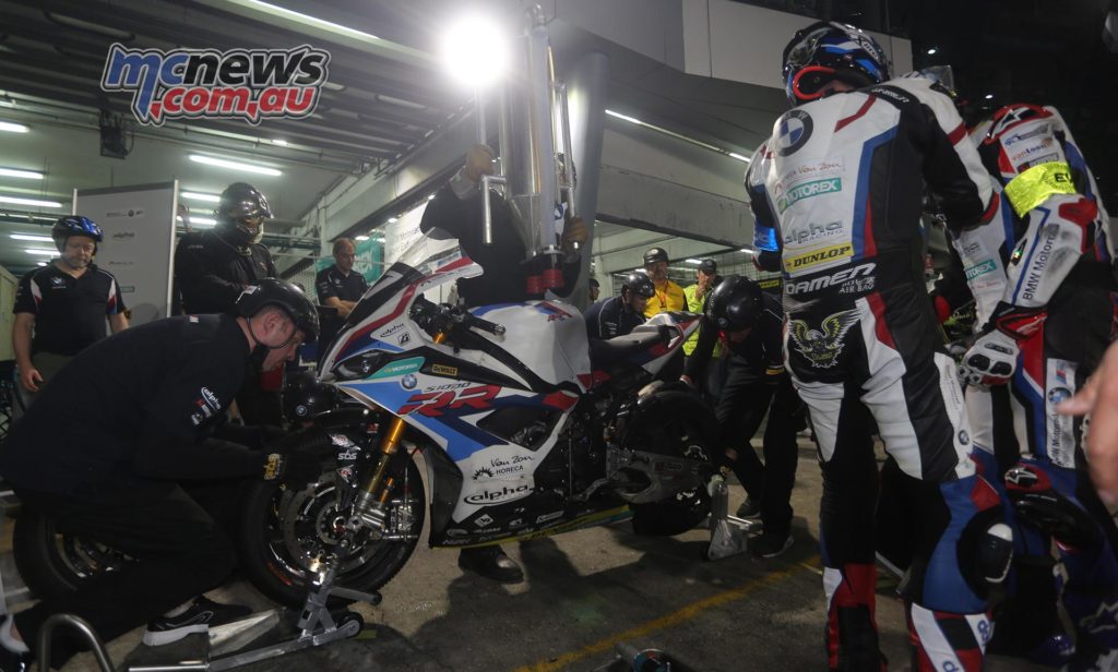 Sepang Hour BMW Endurance Pits Sepang Hour BMW Endurance Pits