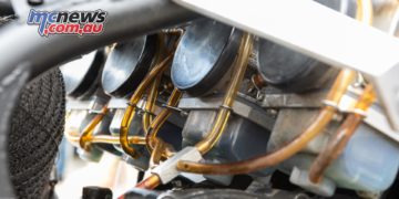 IIC Phillip Island RbMotoLens Pits TZ Carbs