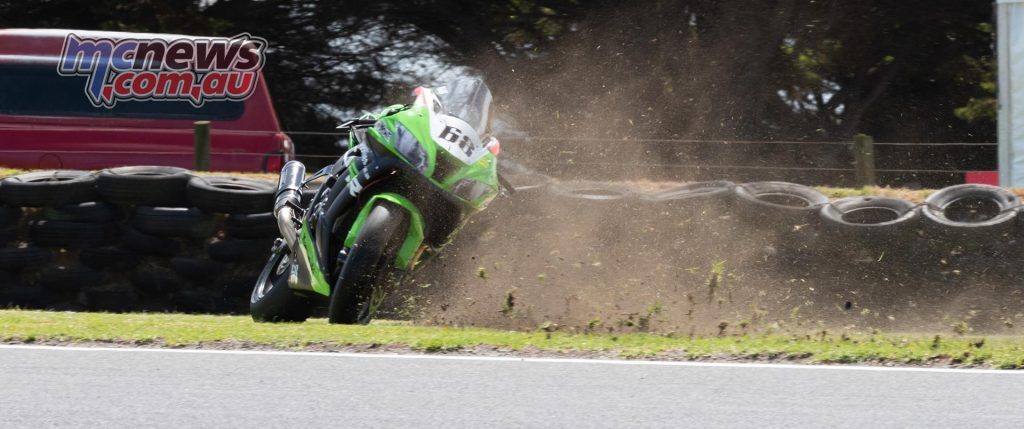 WSBK Rnd Phillip Island RbMotoLens Glenn Scott Crash