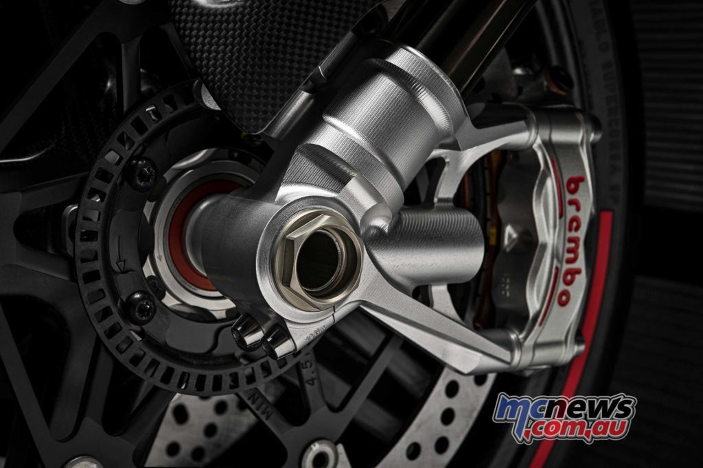 Ducati Superleggera V Ducati Superleggera V