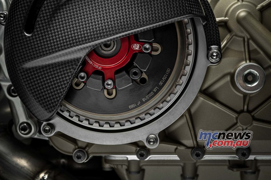 Ducati Superleggera V Ducati Superleggera V