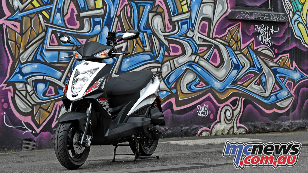 Kymco Agility RS scooter Kymco Agility RS scooter