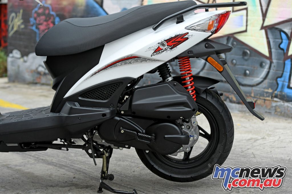 Kymco Agility RS scooter Kymco Agility RS scooter