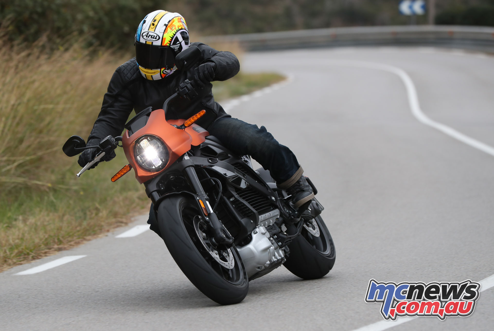 Harley Davidson LiveWire Electric Motorcycle Review AZI