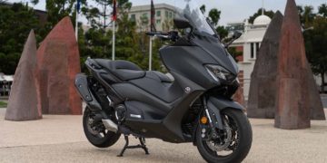 Yamaha TMax RbMotoLens