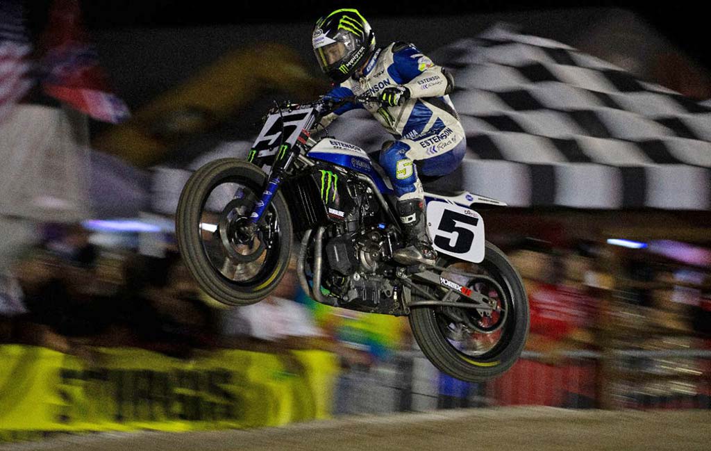 Yamaha MT Flat Track JD Beach Jump