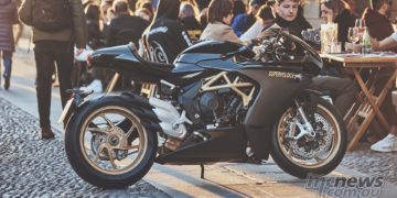 MV Agusta Superveloce black ambient