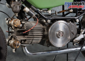 1957 Moto Guzzi 350 Bialbero DOHC | 98 kg racer