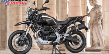 2022 Moto Guzzi V85 TT  | Guardia d’Onore Special Edition