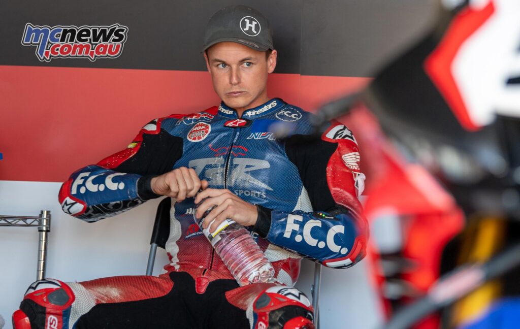 We understand that World Endurance star Josh Hook will also race the ASBK finale once again - Image RbMotoLens