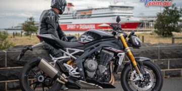 2021 Triumph Speed Triple 1200 RS Review | Motorcycle Test